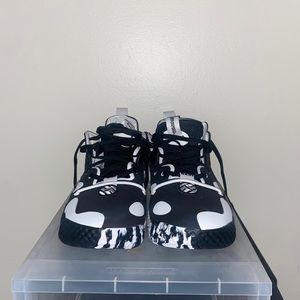 James Harden Volume VI Size 11.5